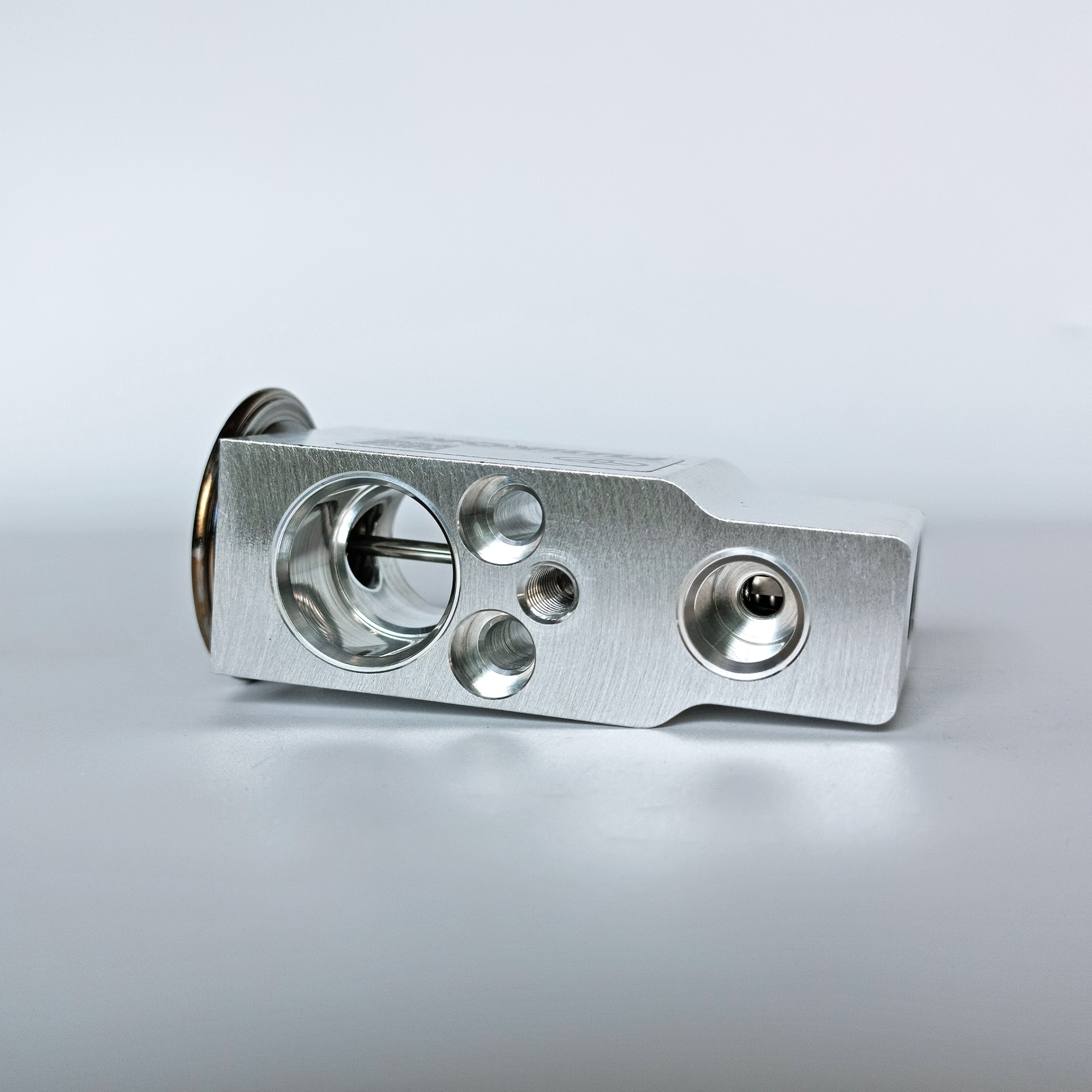 Van tiết lưu Highlander